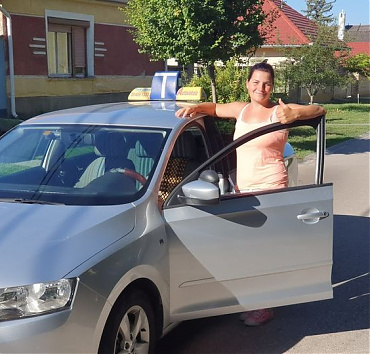 - Gratulálunk a sikeres forgalmi vizsgához.